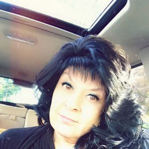 Meet your Posher, Kim evette